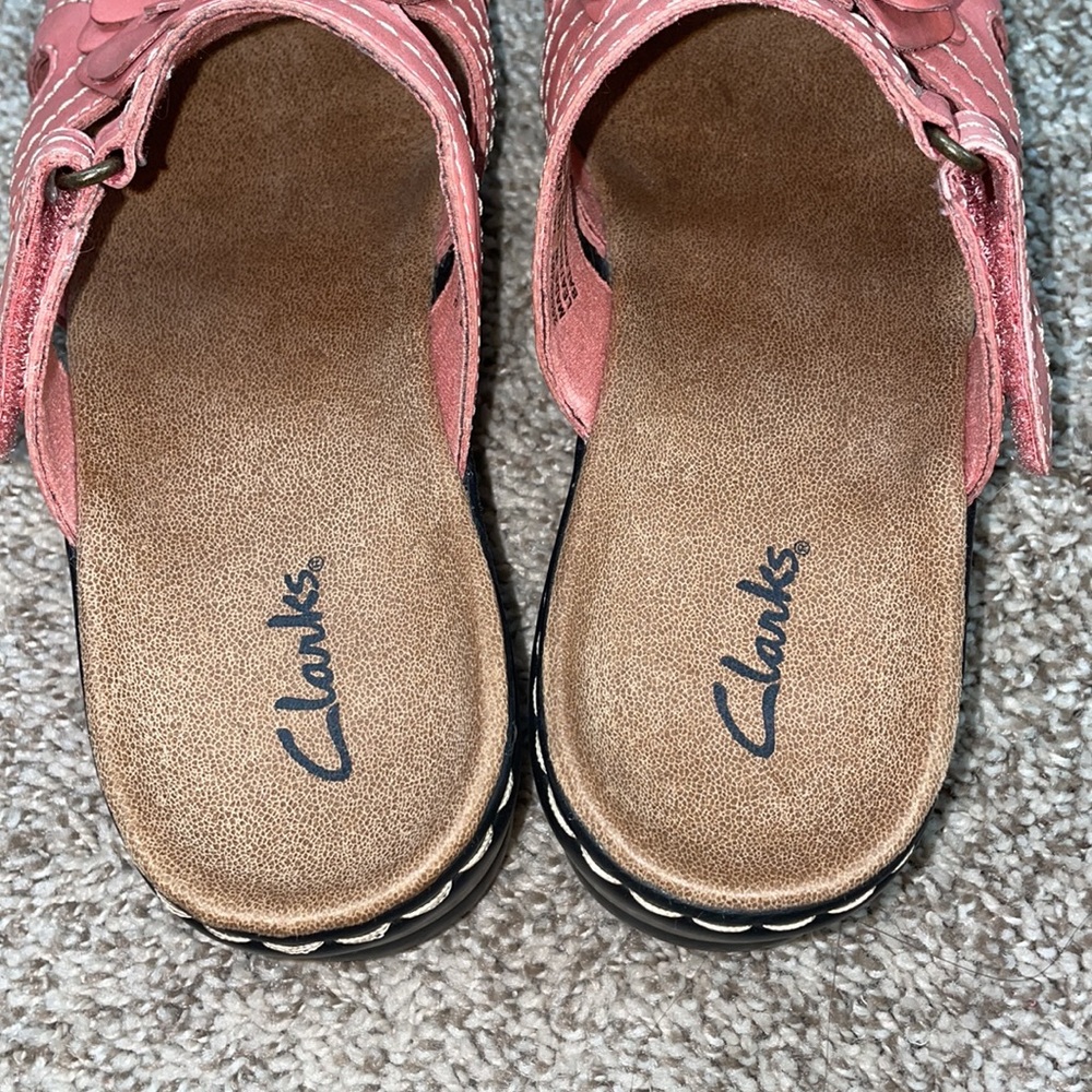 Clarks - Picture 5 of 14